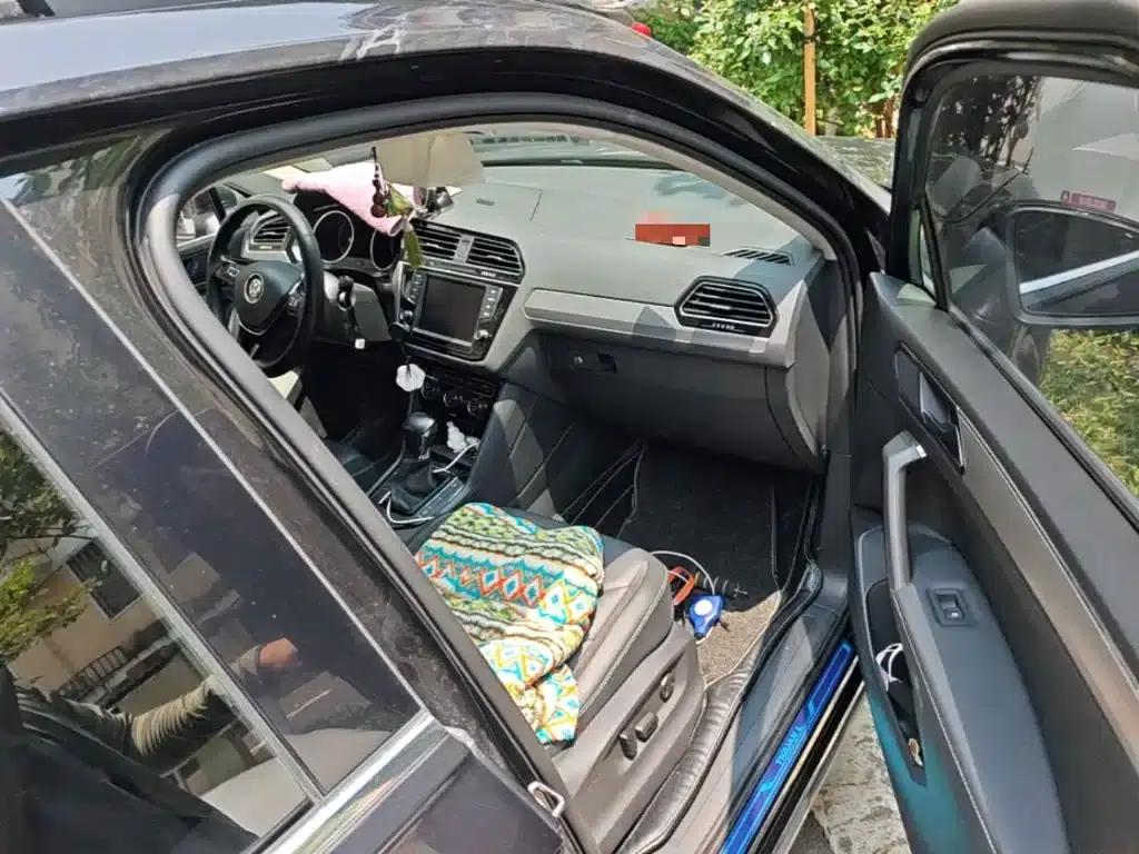 Tiguan L 2018 330TSI Automatic 2WD Comfort Edition — миниатюра 21