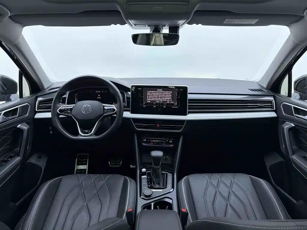 Tiguan L 2022 380TSI Automatic 4WD R-Line Premium Edition 7-Seater — миниатюра 13