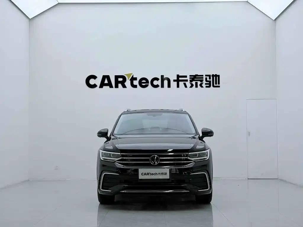 Tiguan L 2022 380TSI Automatic 4WD R-Line Premium Edition 7-Seater — миниатюра 3
