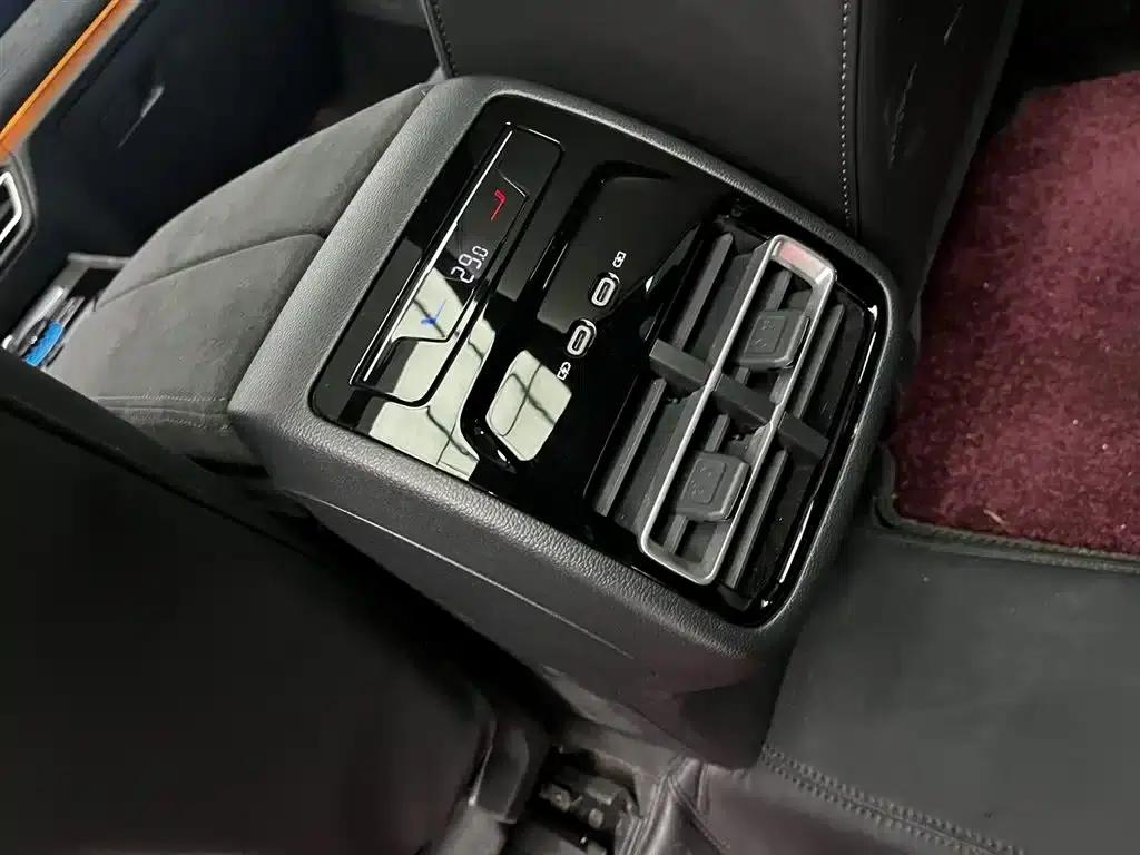 Tiguan L 2024 PRO 330TSI 2WD R-Line Supreme Edition — миниатюра 14