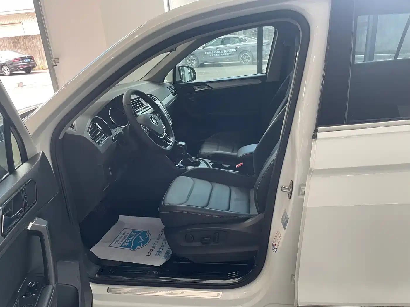 Tiguan L 2021 330TSI Automatic 2WD Smart Edition — миниатюра 7