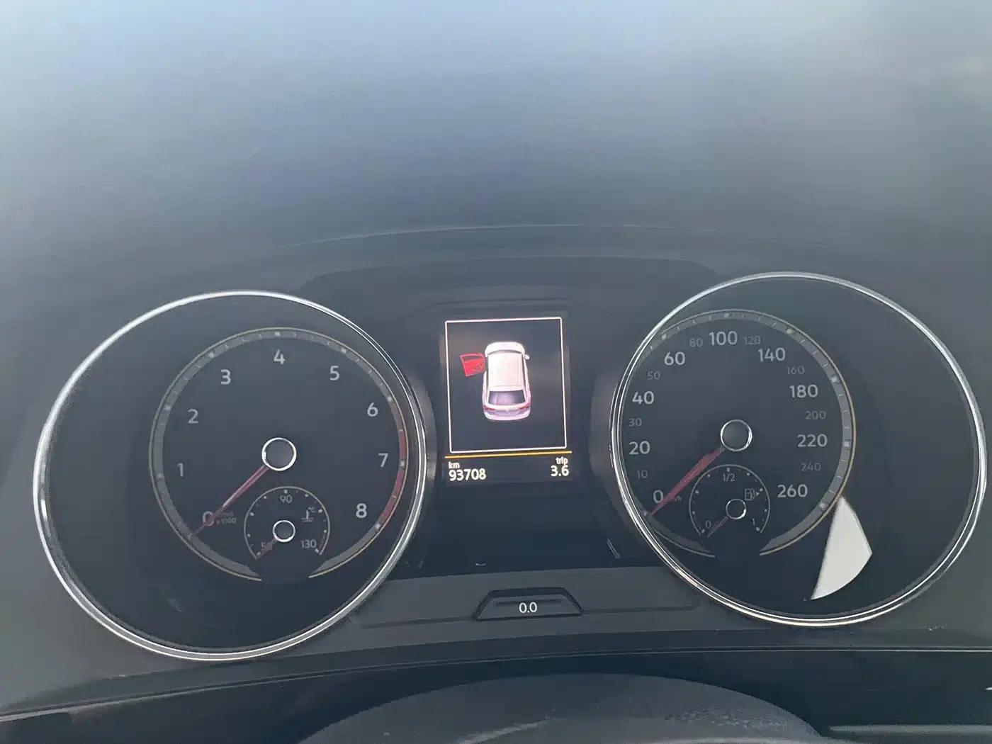 Tiguan L 2021 330TSI Automatic 2WD Smart Edition — миниатюра 9