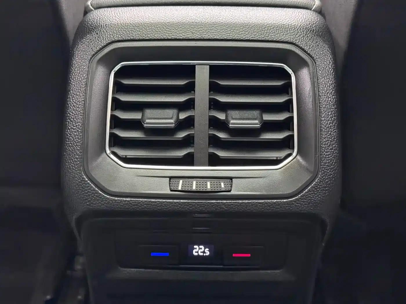 Tiguan L 2019 380TSI Automatic 4WD Smart Luxury Edition 7-Seater (China VI Emission Standard) — миниатюра 13