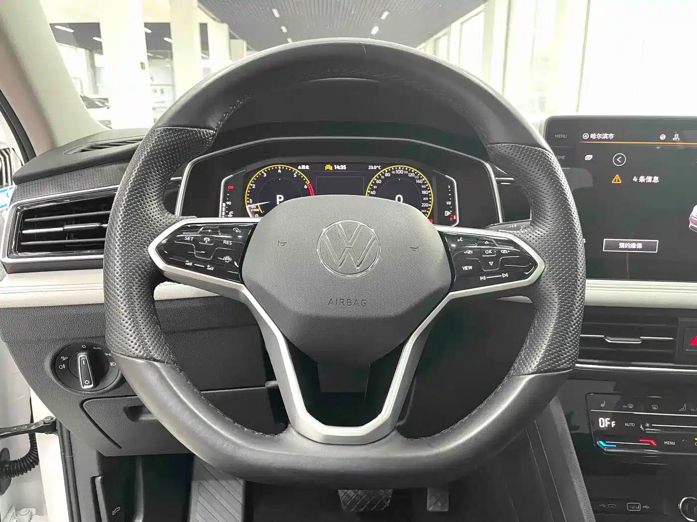 Tiguan L 2023 280TSI Automatic 2WD Trendy Limited Edition — миниатюра 8