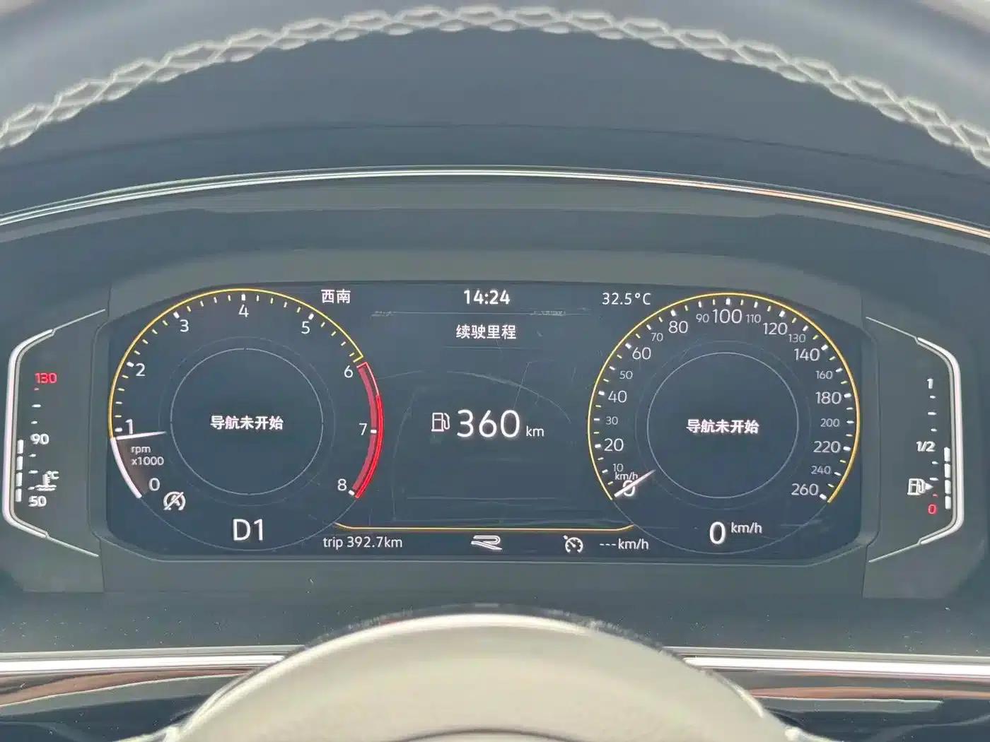 Tiguan L 2021 330TSI Automatic 2WD R-Line Premium Edition — миниатюра 14