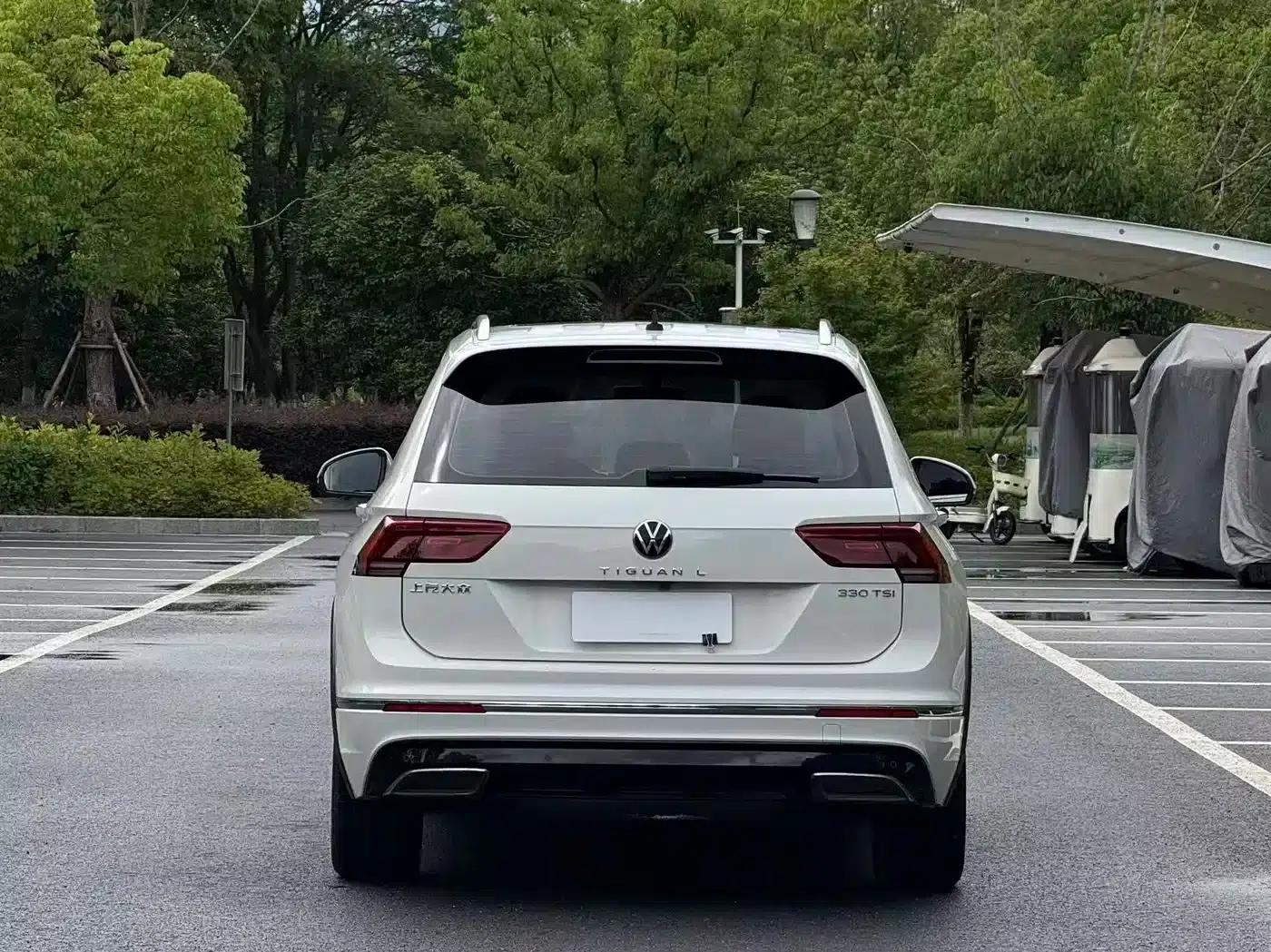 Tiguan L 2021 330TSI Automatic 2WD R-Line Premium Edition — миниатюра 4