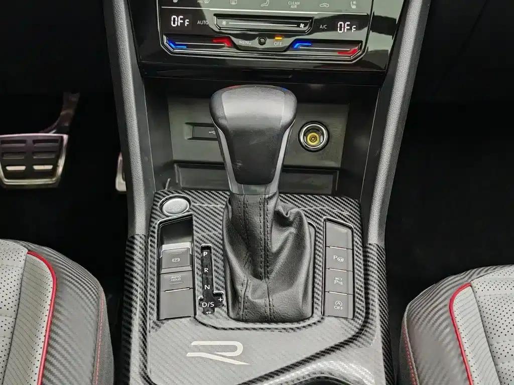 Tiguan L 2023 330TSI Automatic 2WD R-Line Flagship Edition — миниатюра 13