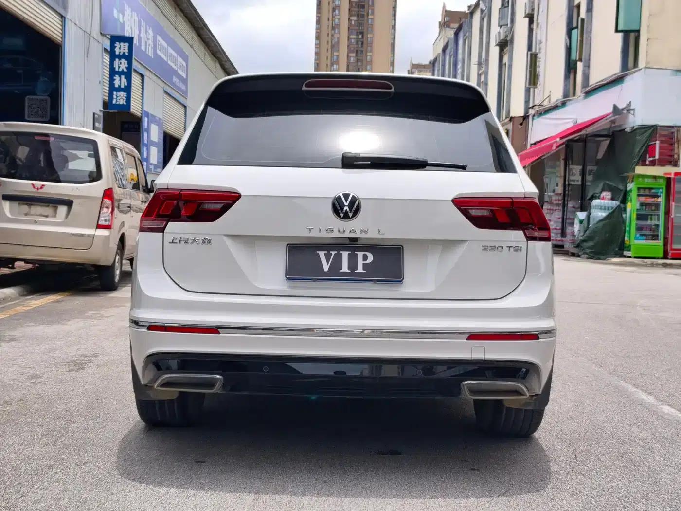 Tiguan L 2021 330TSI Automatic 2WD R-Line Premium Edition — миниатюра 7