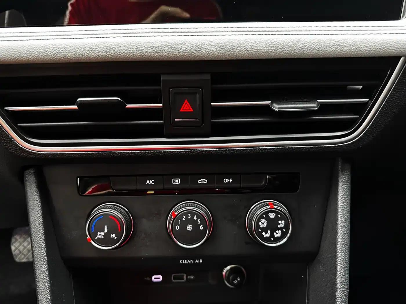 Tiguan L 2023 280TSI Automatic 2WD Trendy Limited Edition — миниатюра 15