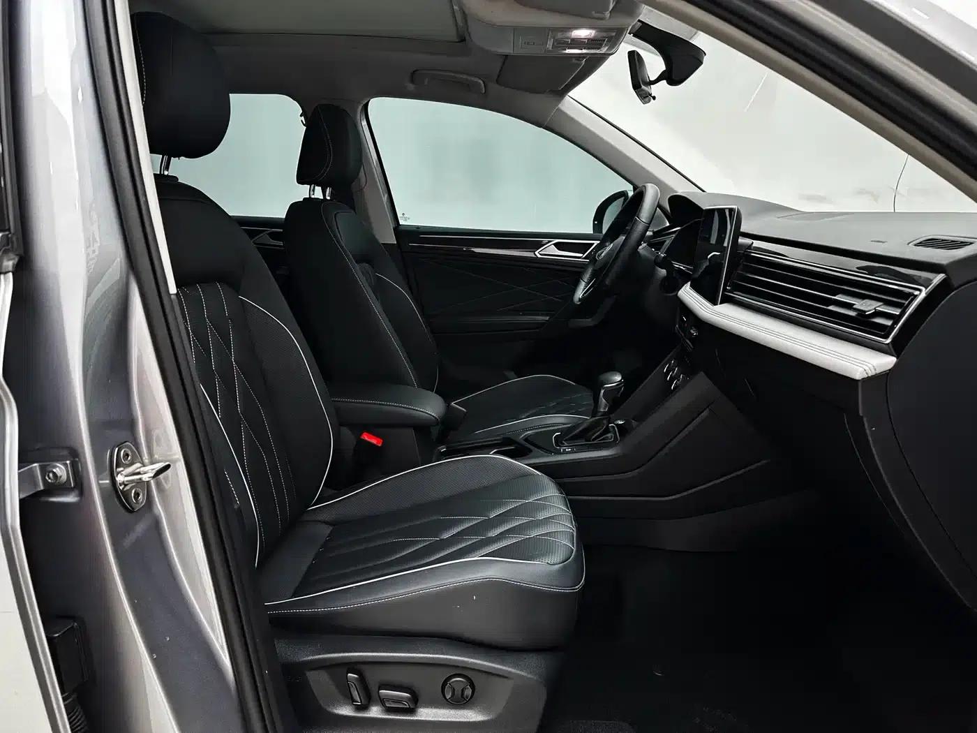 Tiguan L 2023 280TSI Automatic 2WD Trendy Limited Edition — миниатюра 21