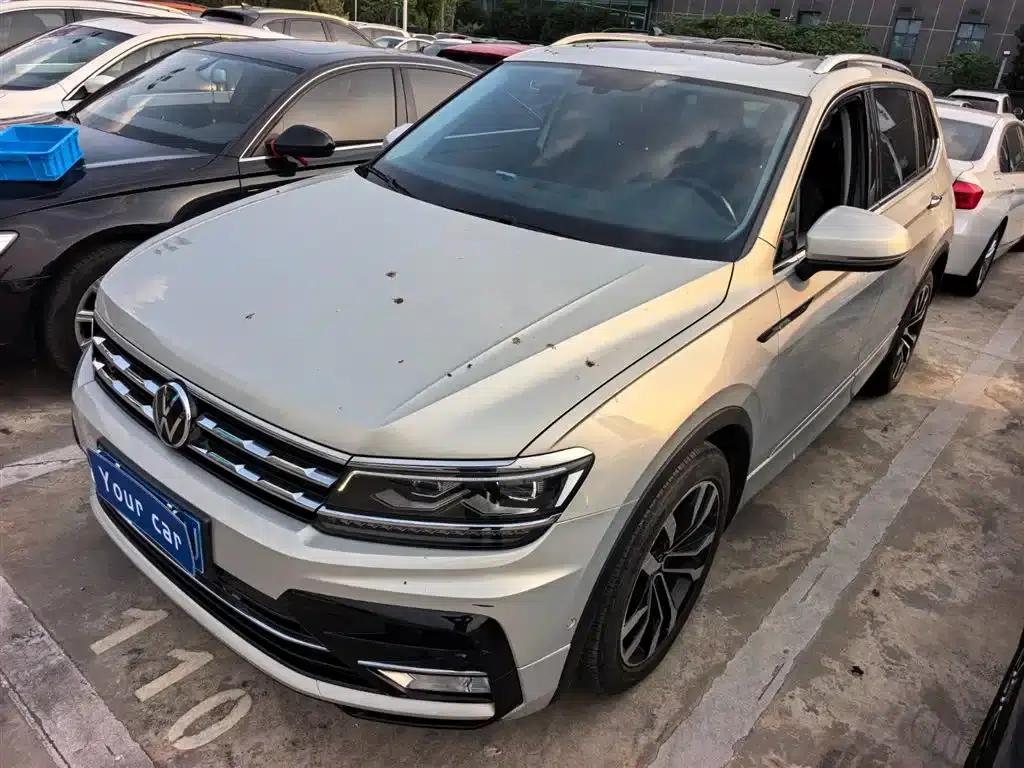 Tiguan L 2021 380TSI Automatic 4WD R-Line Premium Edition 7-Seater — миниатюра 1