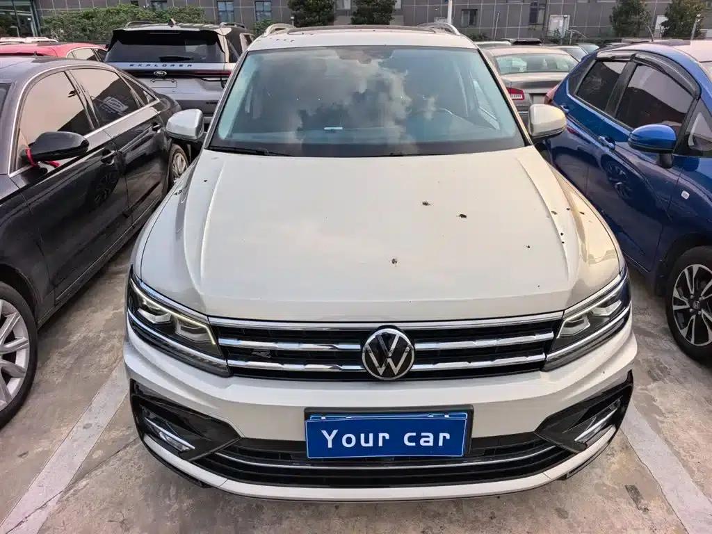 Tiguan L 2021 380TSI Automatic 4WD R-Line Premium Edition 7-Seater — миниатюра 2