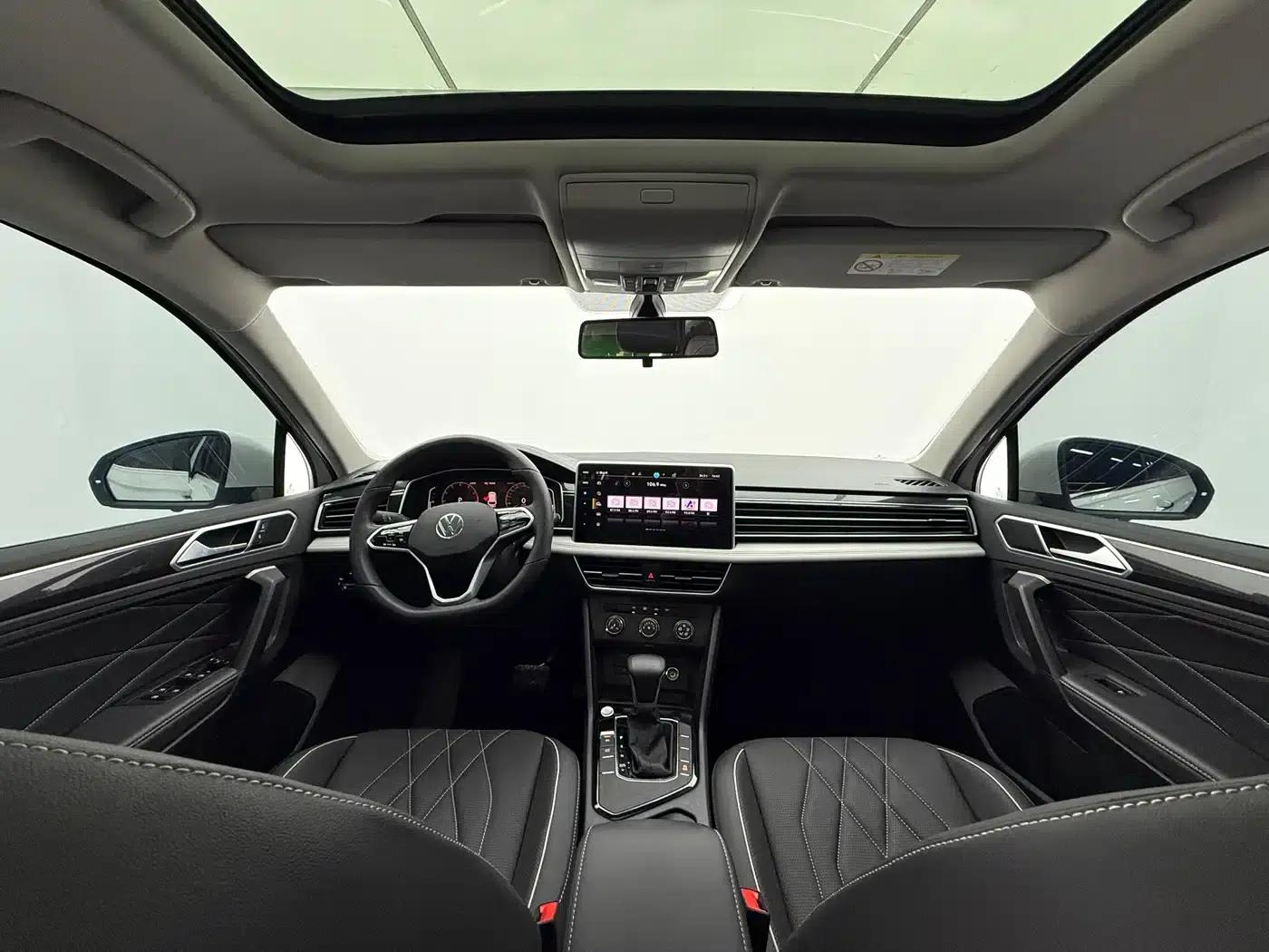 Tiguan L 2023 280TSI Automatic 2WD Trendy Limited Edition — миниатюра 9
