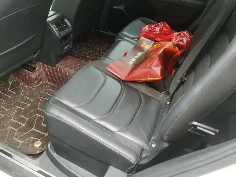 Tiguan L 2021 330TSI Automatic 2WD R-Line Premium Edition — миниатюра 11