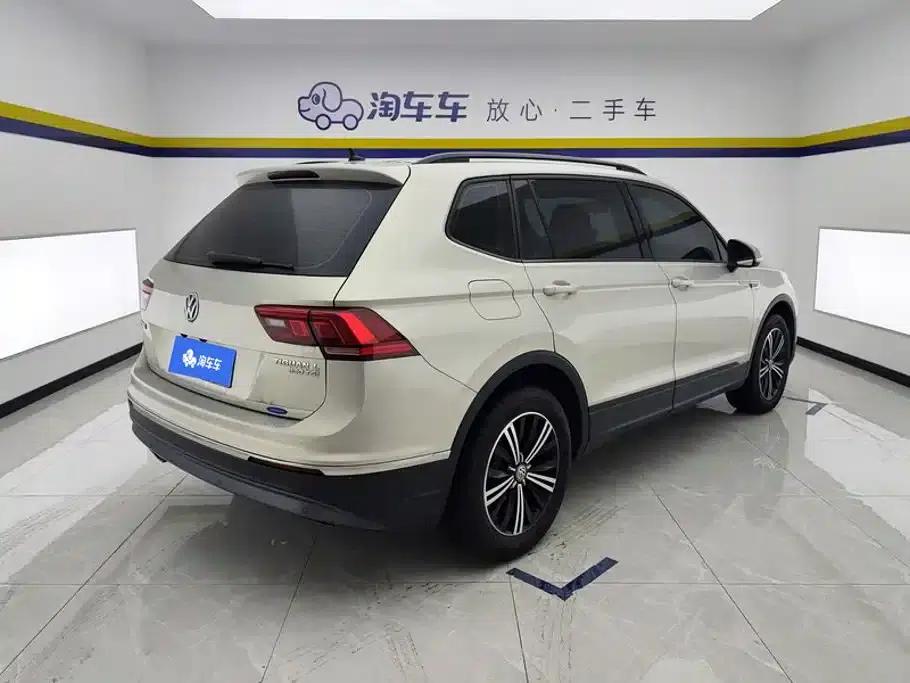 Tiguan L 2020 330TSI Automatic 2WD Fashion Edition (China VI Emission Standard) — миниатюра 3