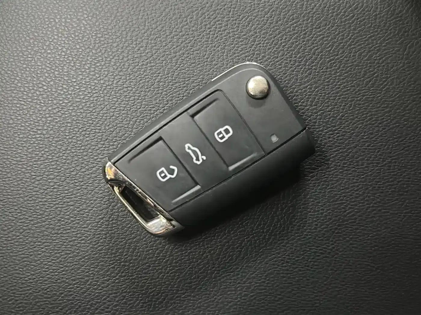 Tiguan L 2024 330TSI Automatic 2WD R-Line Premium Edition — миниатюра 14