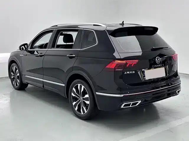 Tiguan L 2024 330TSI Automatic 2WD R-Line Premium Edition — миниатюра 4