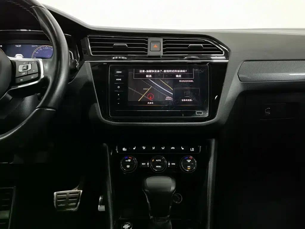 Tiguan L 2021 330TSI Automatic 2WD R-Line Flagship Edition — миниатюра 12