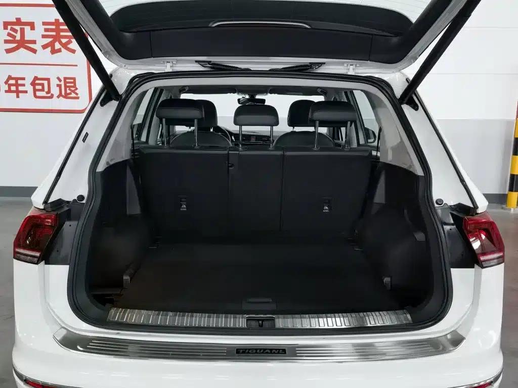 Tiguan L 2021 330TSI Automatic 2WD R-Line Flagship Edition — миниатюра 16