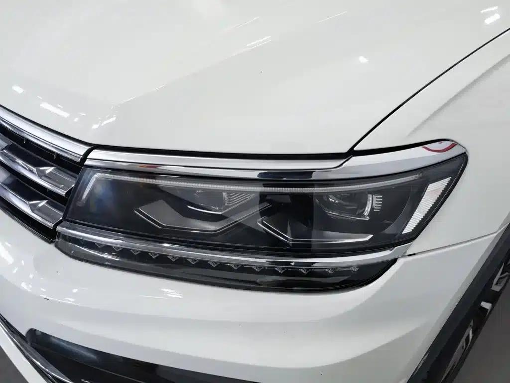 Tiguan L 2021 330TSI Automatic 2WD R-Line Flagship Edition — миниатюра 7
