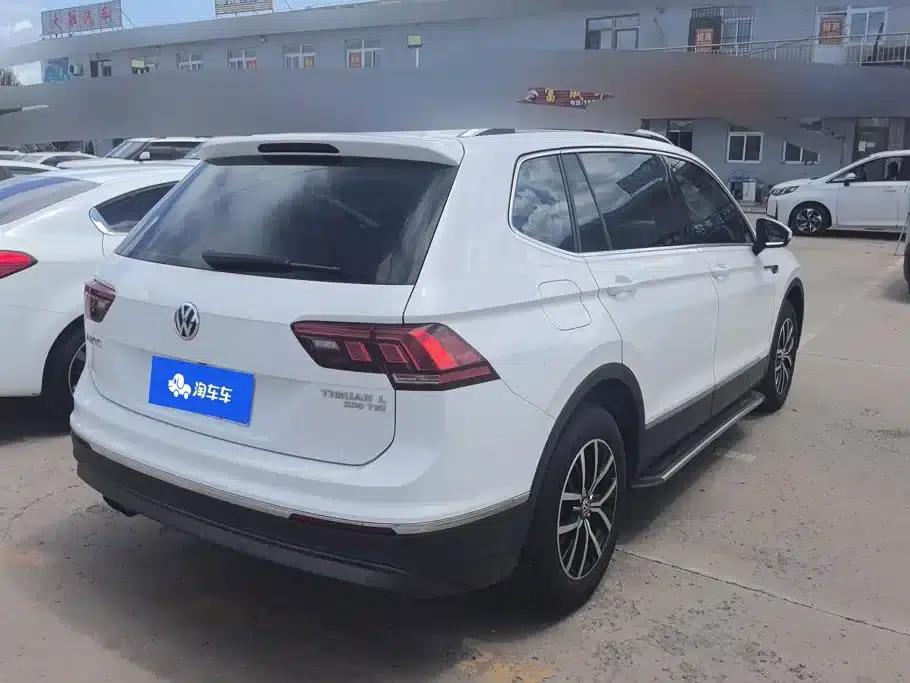 Tiguan L 2018 330TSI Automatic 2WD Luxury Edition — миниатюра 3