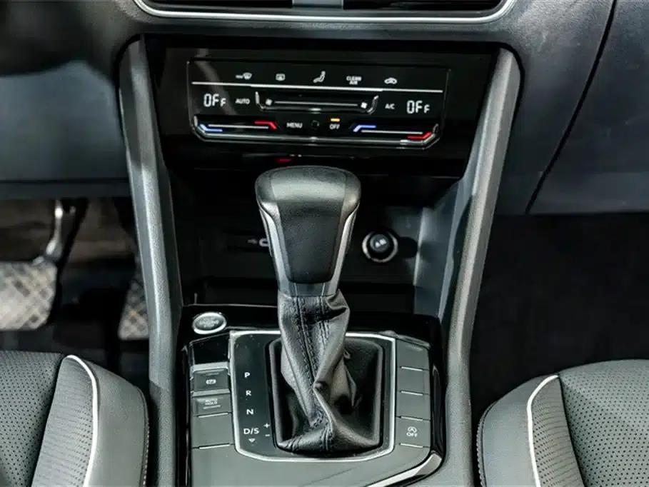 Tiguan L 2022 330TSI Automatic 2WD Smart Edition — миниатюра 14