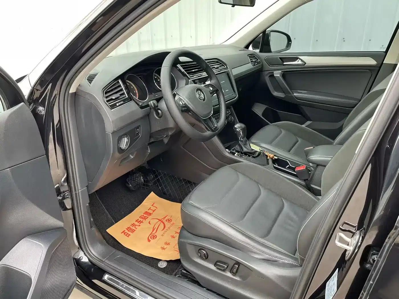 Tiguan L 2020 330TSI Automatic 2WD Panoramic Comfort Edition (China VI Emission Standard) — миниатюра 4