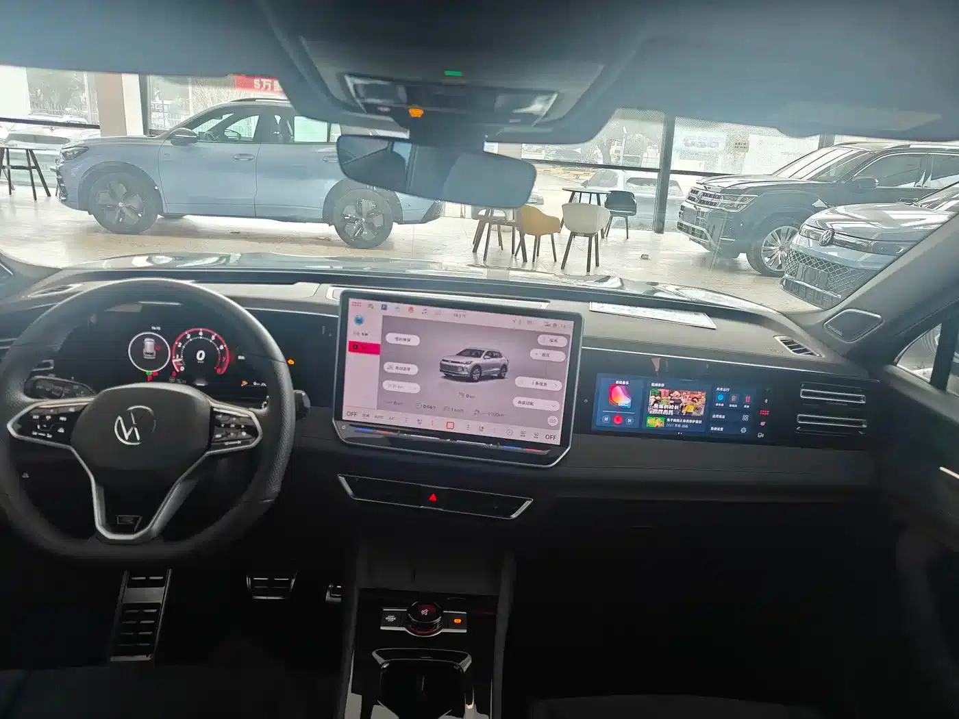 Tiguan L 2024 PRO 380TSI AWD R-Line Supreme Edition — миниатюра 15