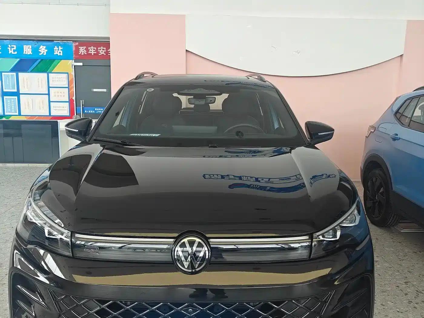 Tiguan L 2024 PRO 380TSI AWD R-Line Supreme Edition — миниатюра 3