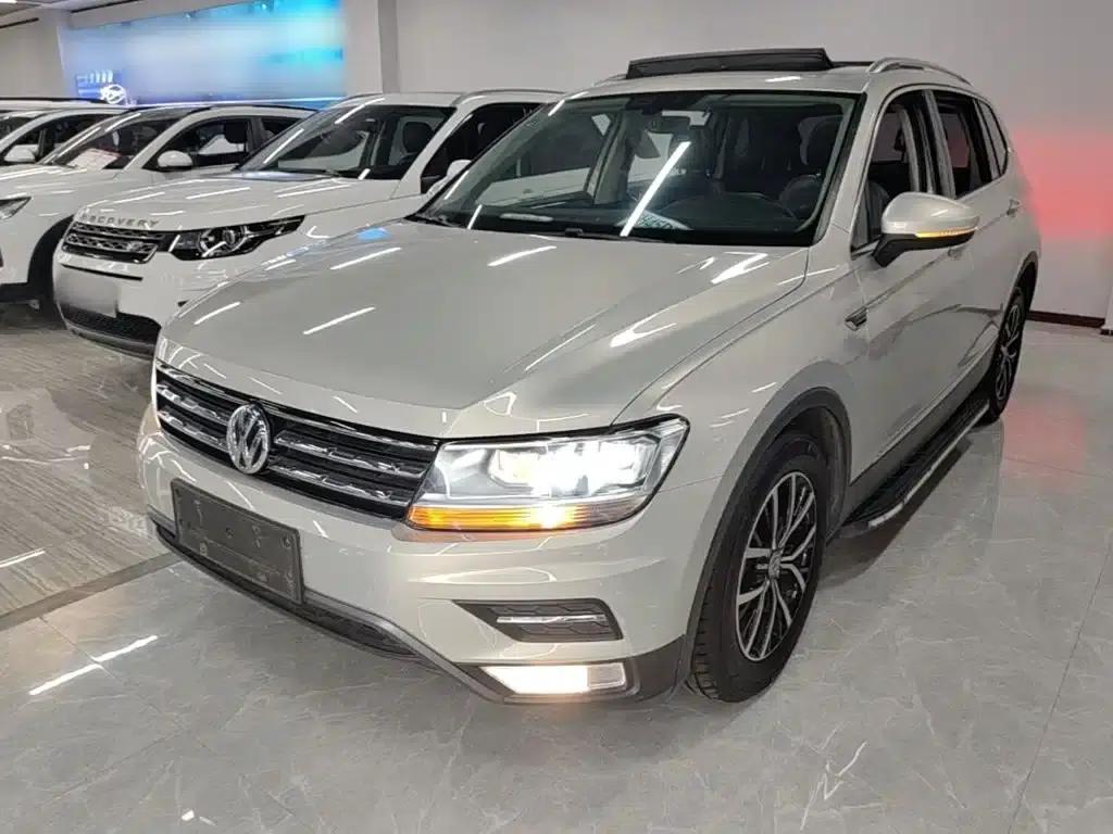 Tiguan L 2017 330TSI Automatic 2WD Luxury Edition — миниатюра 2