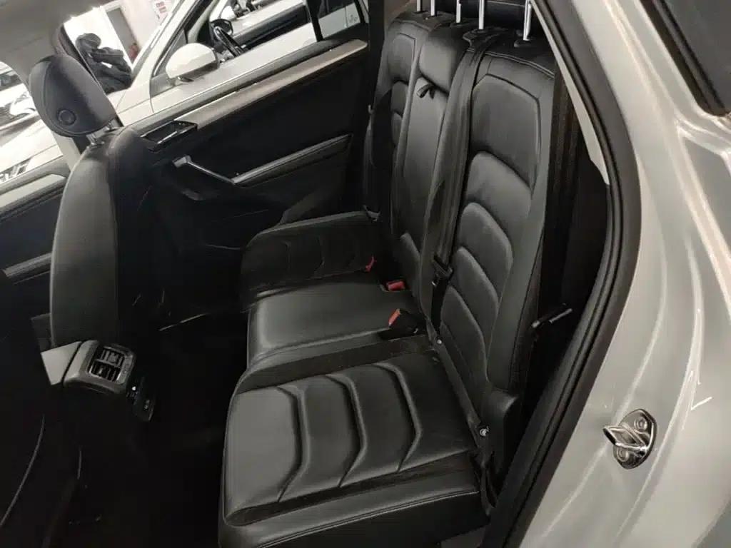Tiguan L 2017 330TSI Automatic 2WD Luxury Edition — миниатюра 17