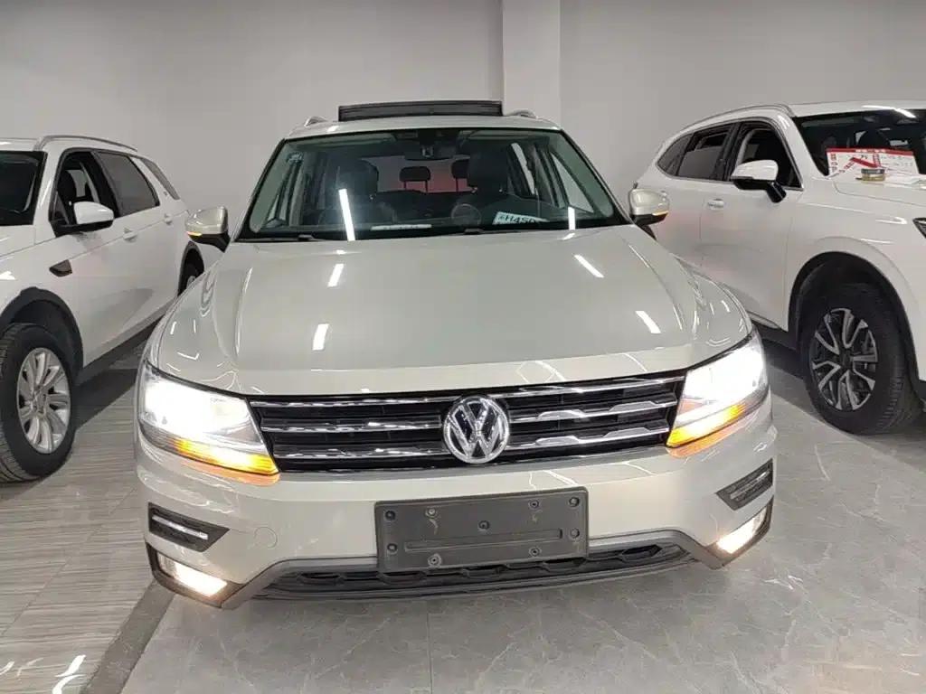 Tiguan L 2017 330TSI Automatic 2WD Luxury Edition — миниатюра 3