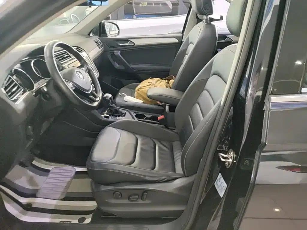 Tiguan L 2019 330TSI Automatic 2WD Panoramic Comfort Edition (National V Emission Standard) — миниатюра 15