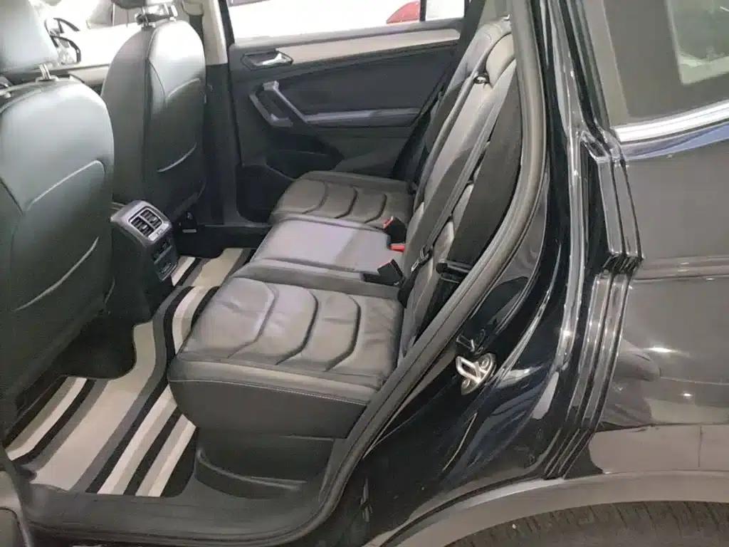 Tiguan L 2019 330TSI Automatic 2WD Panoramic Comfort Edition (National V Emission Standard) — миниатюра 17