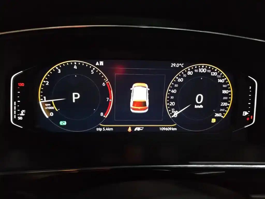 Tiguan L 2020 330TSI Automatic 2WD R-Line Flagship Edition (China VI Emission Standard) — миниатюра 12