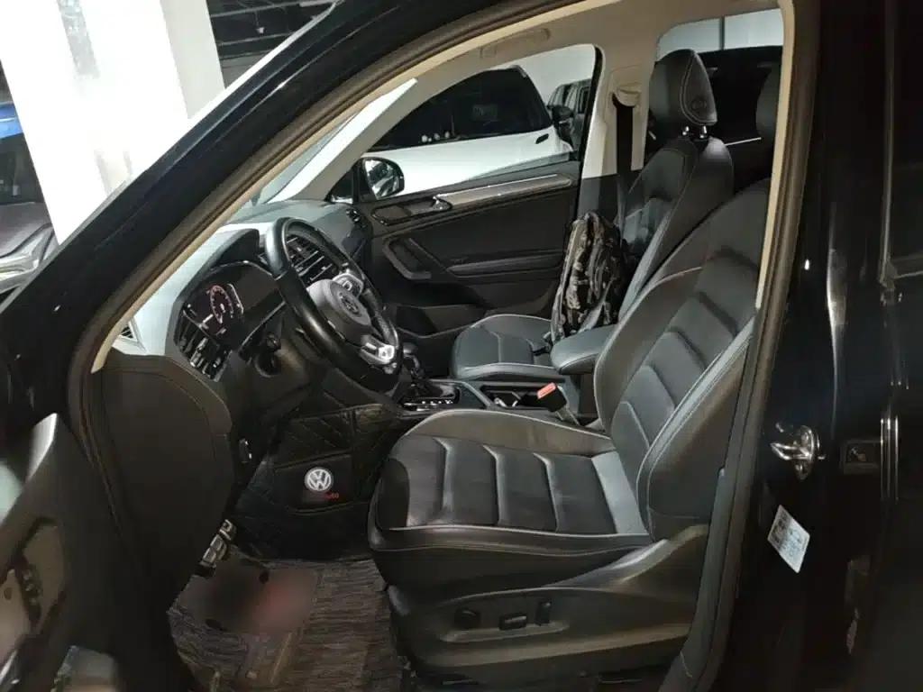 Tiguan L 2020 330TSI Automatic 2WD R-Line Flagship Edition (China VI Emission Standard) — миниатюра 15