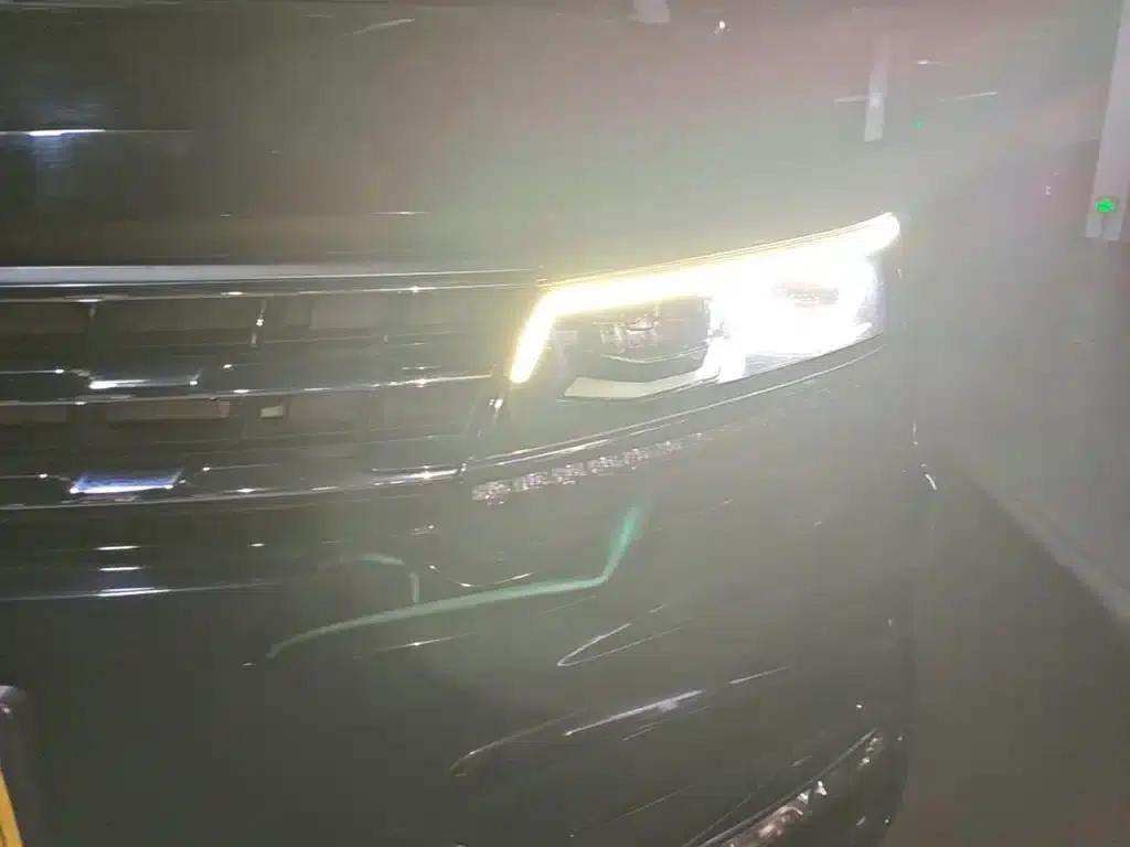 Tiguan L 2020 330TSI Automatic 2WD R-Line Flagship Edition (China VI Emission Standard) — миниатюра 24