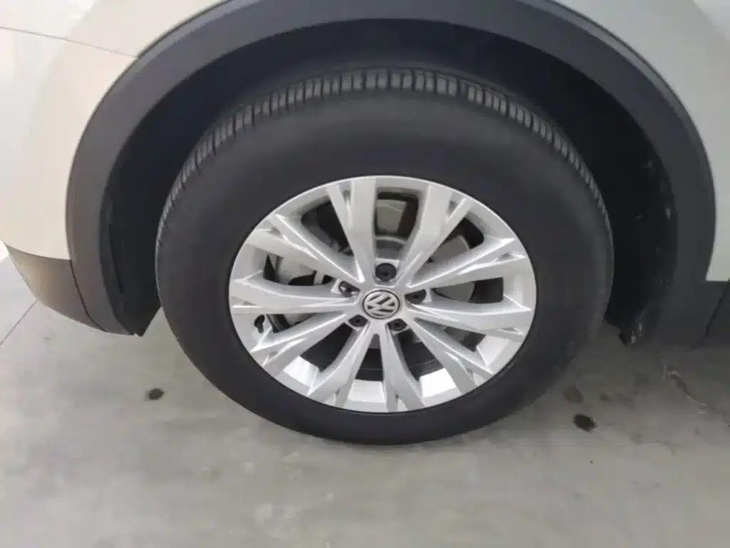 Tiguan L 2018 330TSI Automatic 2WD Fashion Edition — миниатюра 23