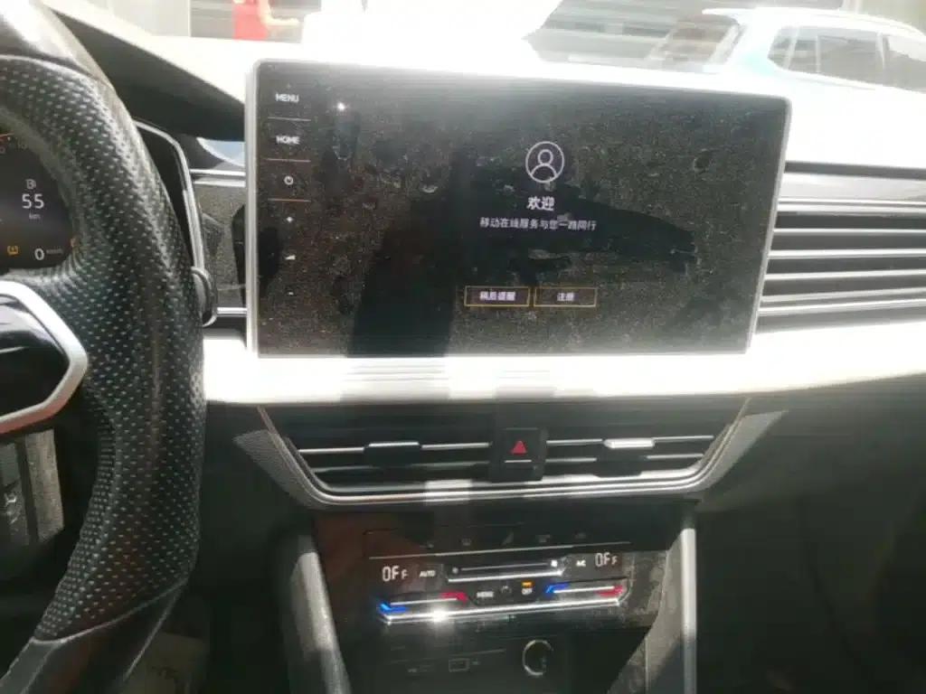 Tiguan L 2022 330TSI Automatic 2WD Smart Edition — миниатюра 13