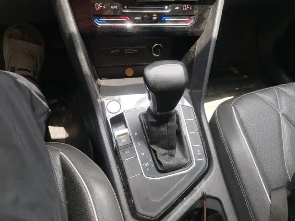 Tiguan L 2022 330TSI Automatic 2WD Smart Edition — миниатюра 14