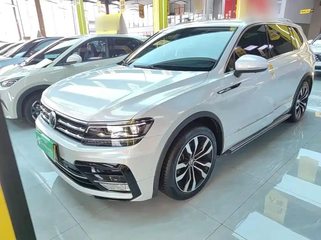 Tiguan L 2021 330TSI Automatic 2WD R-Line Flagship Edition — миниатюра 2