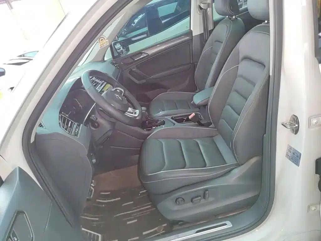 Tiguan L 2021 330TSI Automatic 2WD R-Line Flagship Edition — миниатюра 15