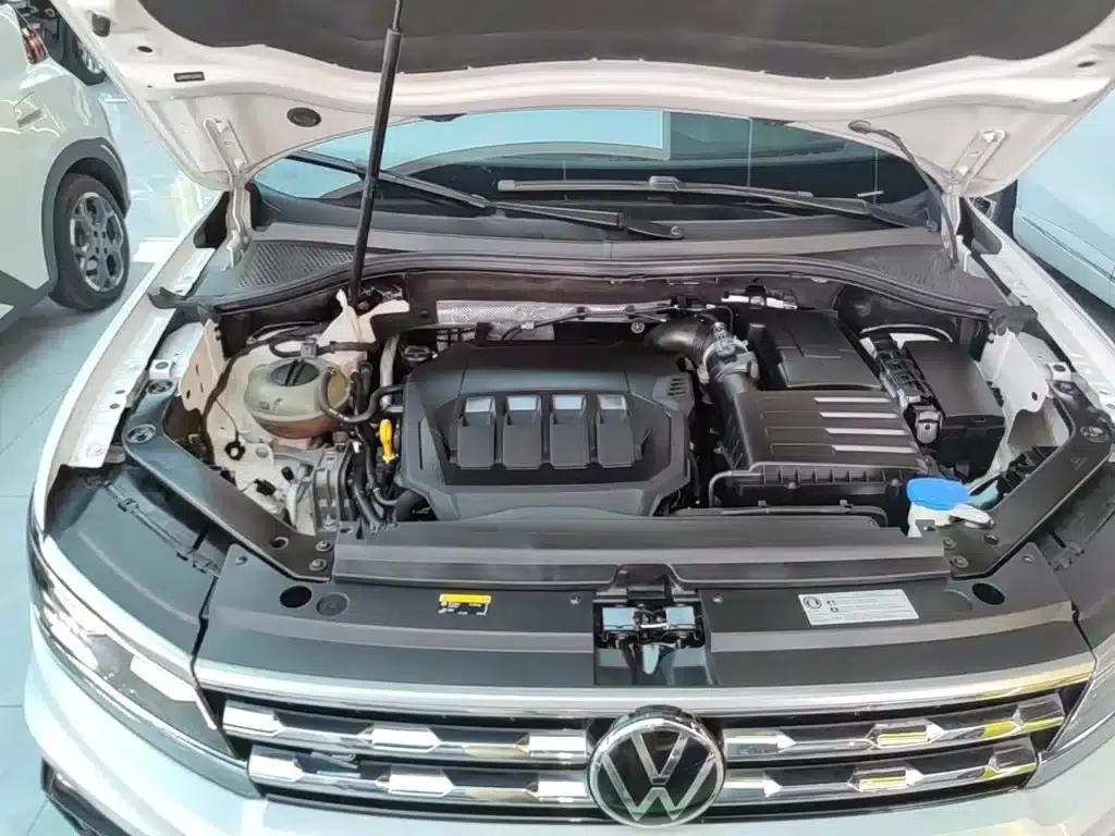 Tiguan L 2021 330TSI Automatic 2WD R-Line Flagship Edition — миниатюра 20