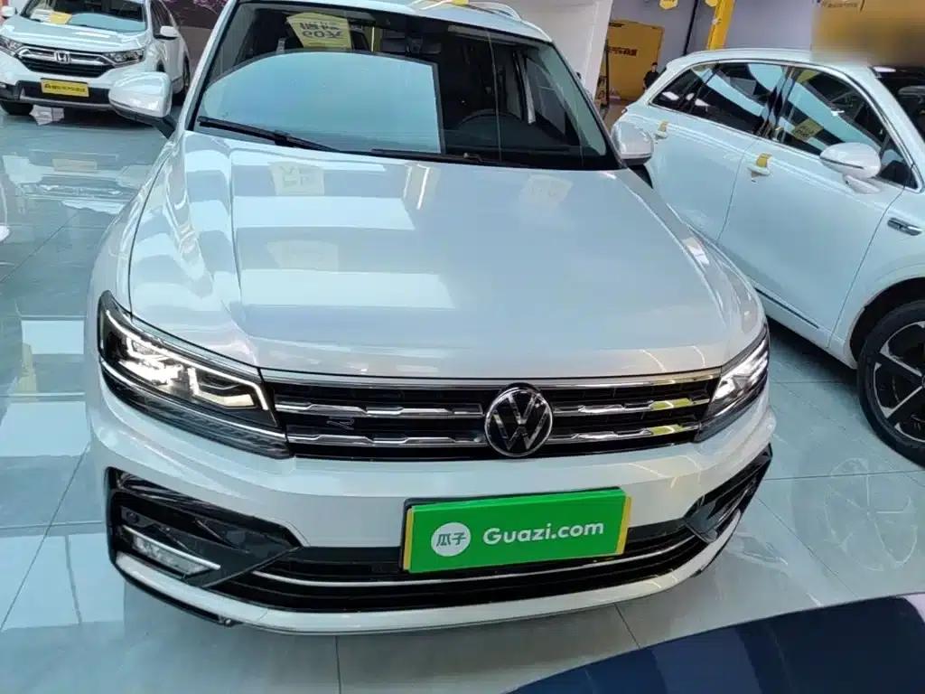 Tiguan L 2021 330TSI Automatic 2WD R-Line Flagship Edition — миниатюра 3