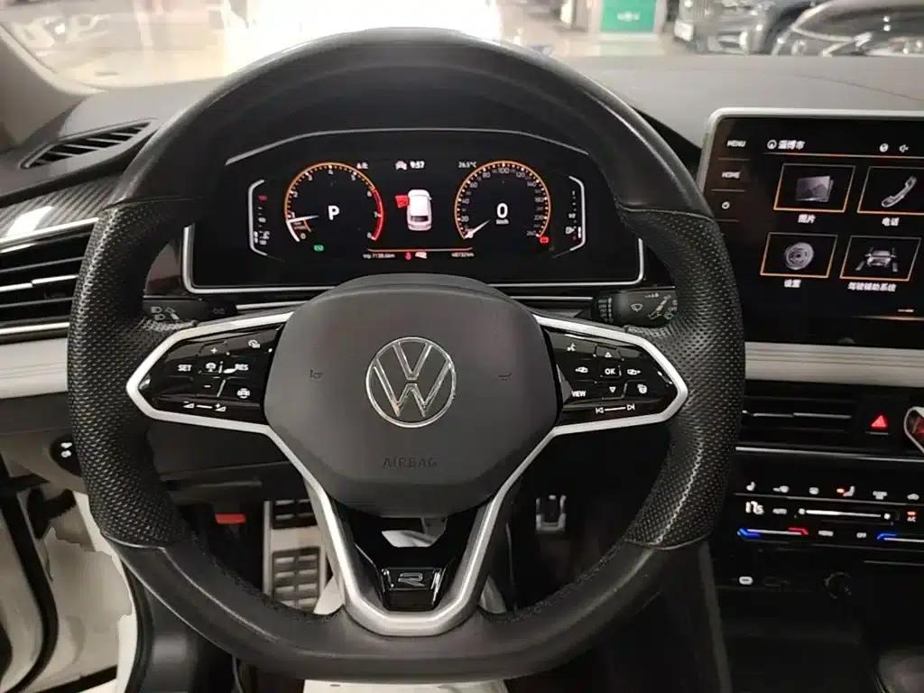 Tiguan L 2022 330TSI Automatic 2WD R-Line Premium Edition — миниатюра 11