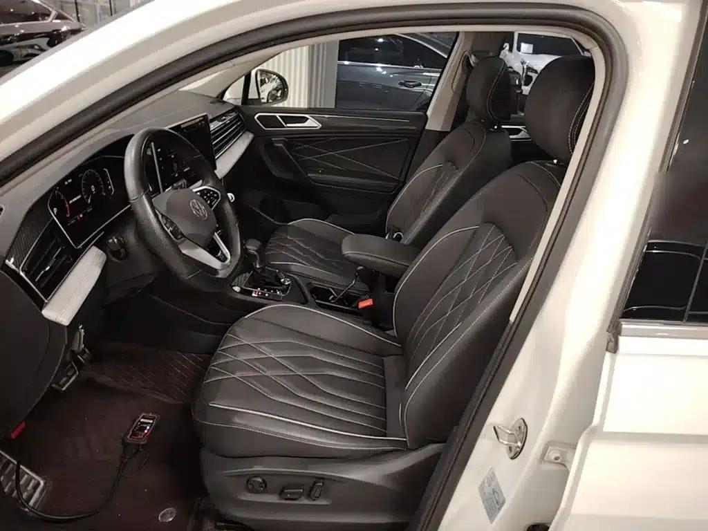 Tiguan L 2022 330TSI Automatic 2WD R-Line Premium Edition — миниатюра 15