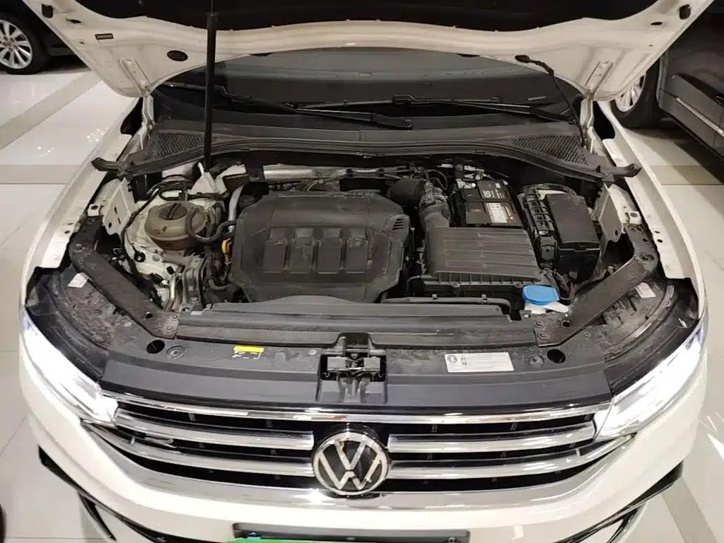 Tiguan L 2022 330TSI Automatic 2WD R-Line Premium Edition — миниатюра 20