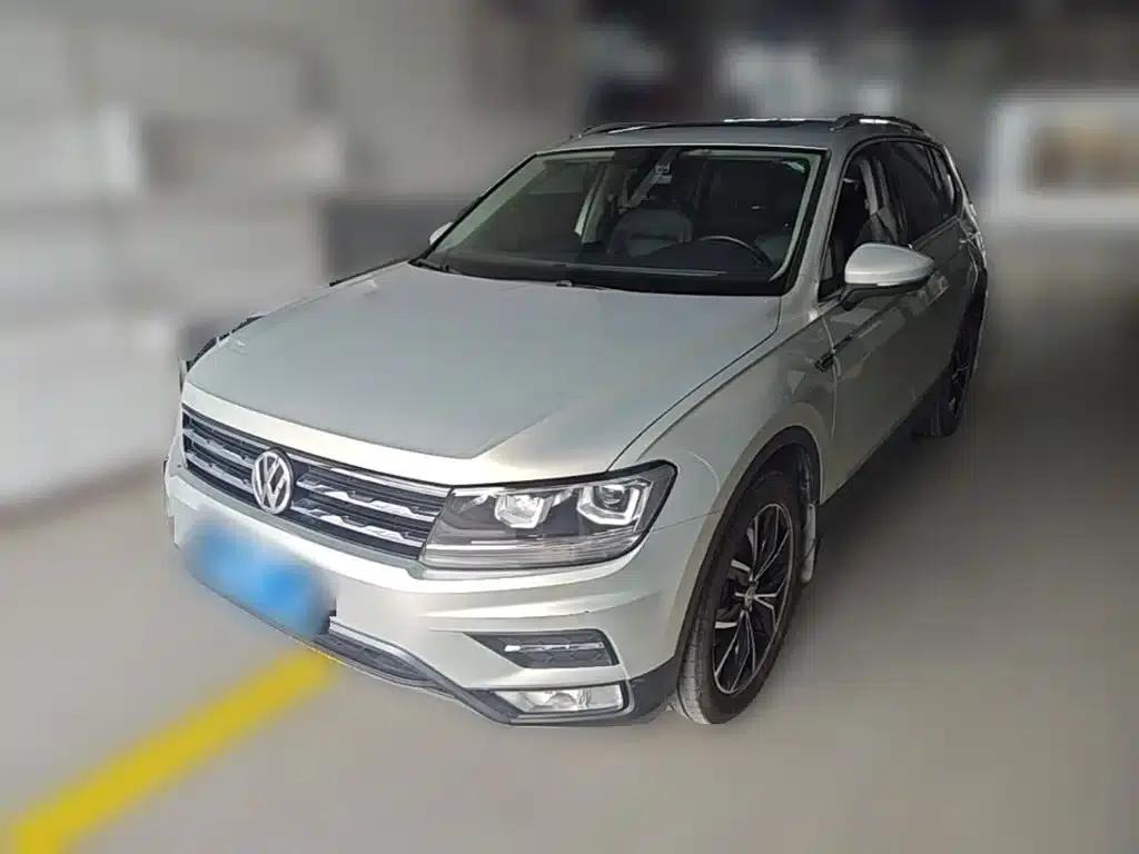 Tiguan L 2017 330TSI Automatic 2WD Luxury Edition — миниатюра 1