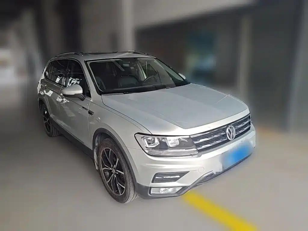 Tiguan L 2017 330TSI Automatic 2WD Luxury Edition — миниатюра 7