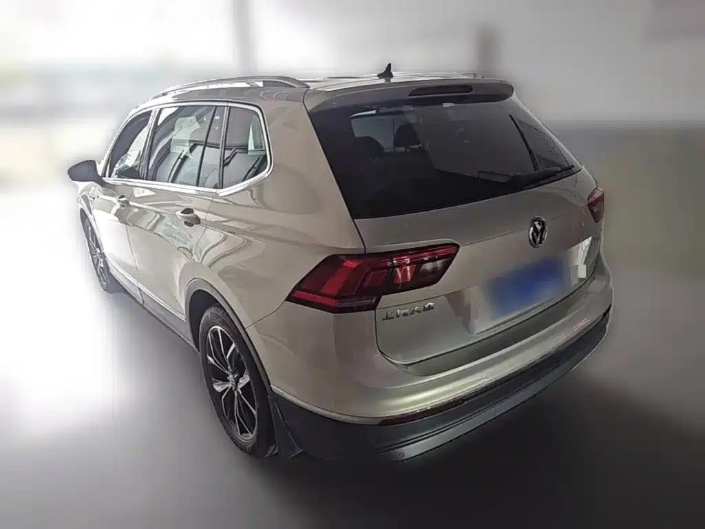 Tiguan L 2017 330TSI Automatic 2WD Luxury Edition — миниатюра 9